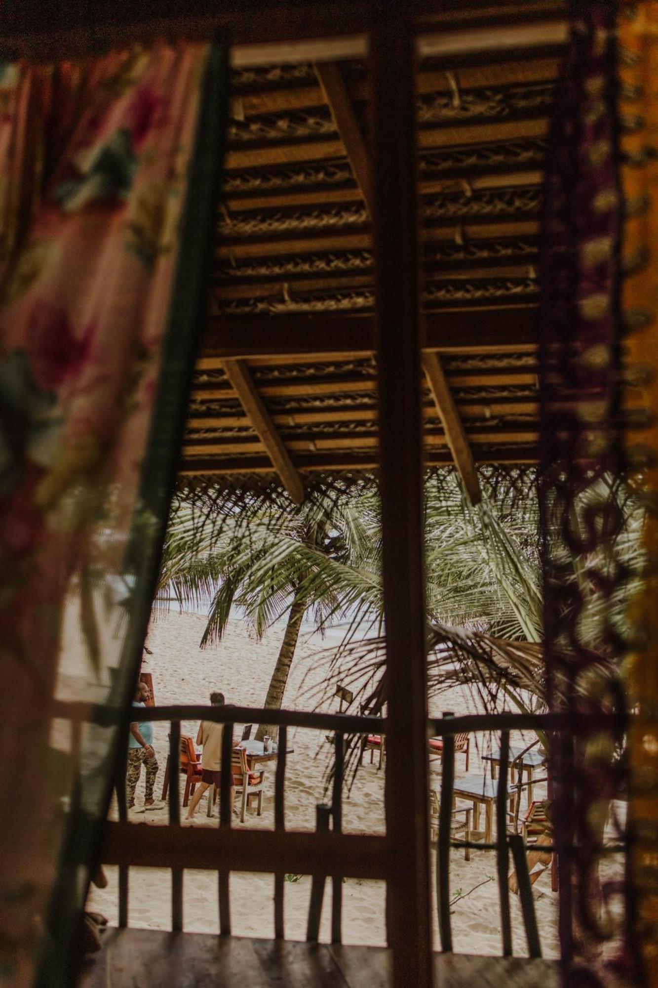 The Alpha Monkey Hotel & Tree House تانجالي الغرفة الصورة